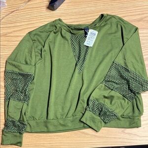 Windsor Long Sleeve Trending Top. Size M. P